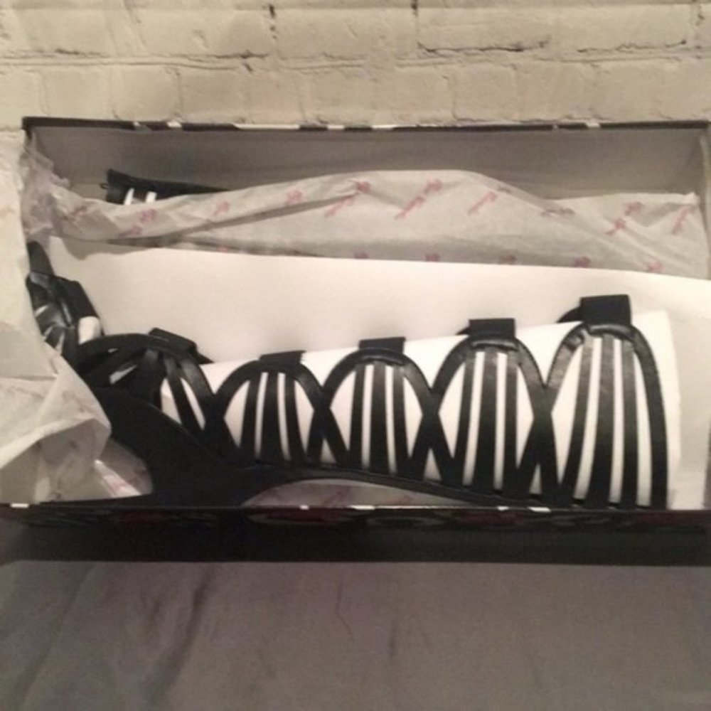 Eye Candie Black Gladiator Style High Heel Sandals - Picture 11 of 12